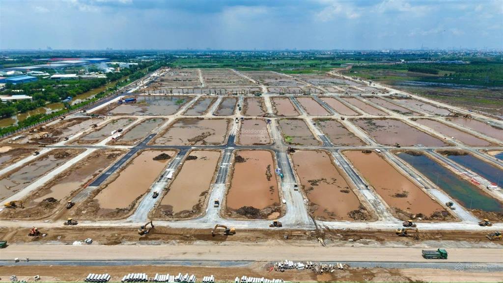 Vinhomes saigon park hóc môn hỗ trợ lãi suất 0% đến 5 năm, đón sóng đại đô thị 1.080ha