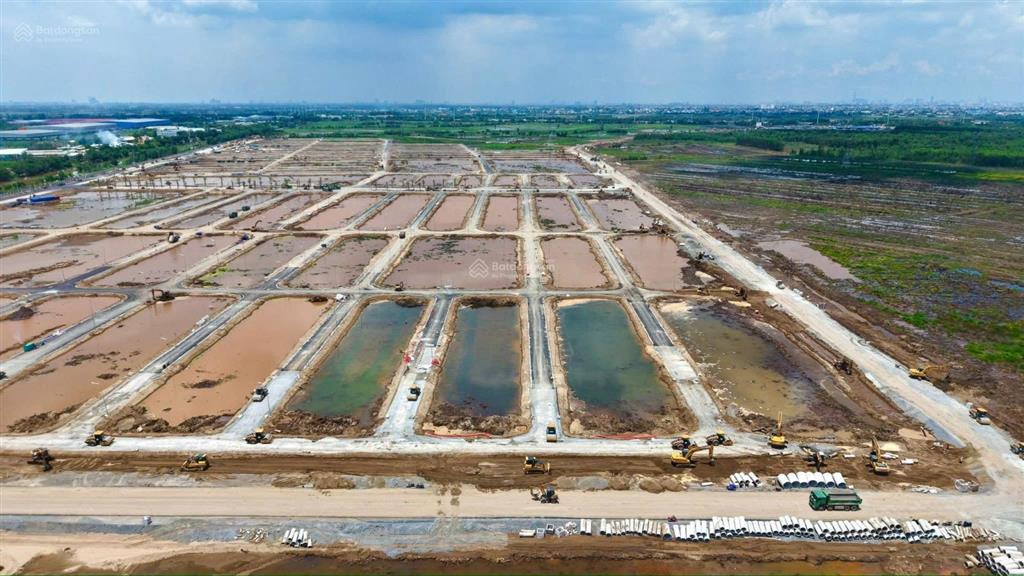 Nhà phố liền kề vinhomes saigon park giá từ 4 tỷ, giãn xây 24 tháng, thanh toán 30%