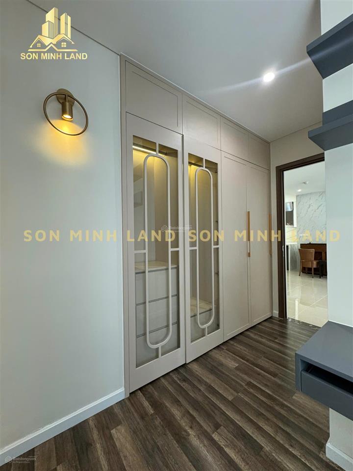 Cho thuê căn 2pn 87m2 nhà mới đẹp  trống sẵn  giá tình cảm tại hà đô centrosa. sơn minh land