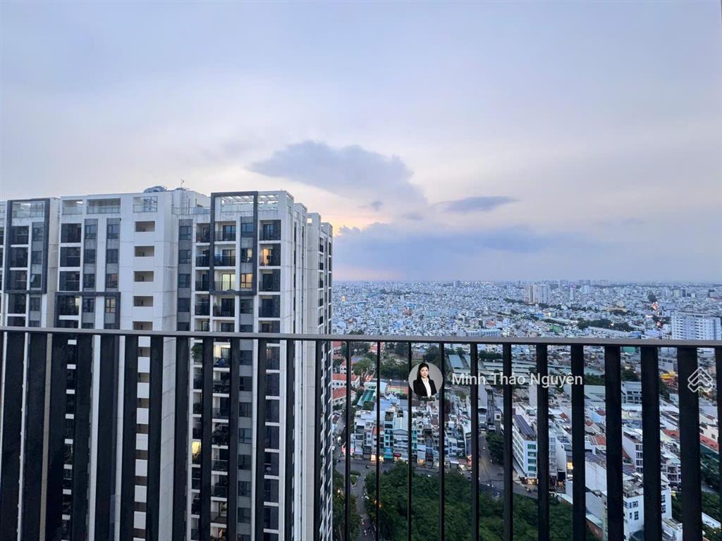 Thiện chí bán căn góc 2pn+đn (98,9m2) nhà mới  nội thất đẹp,sẵn sổ hồng tại hà đô. sơn minh land
