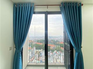 Cho thuê căn góc 2pn+đn (107m2) nhà cơ bản  view nội khu tại hà đô centrosa.sơn minh land