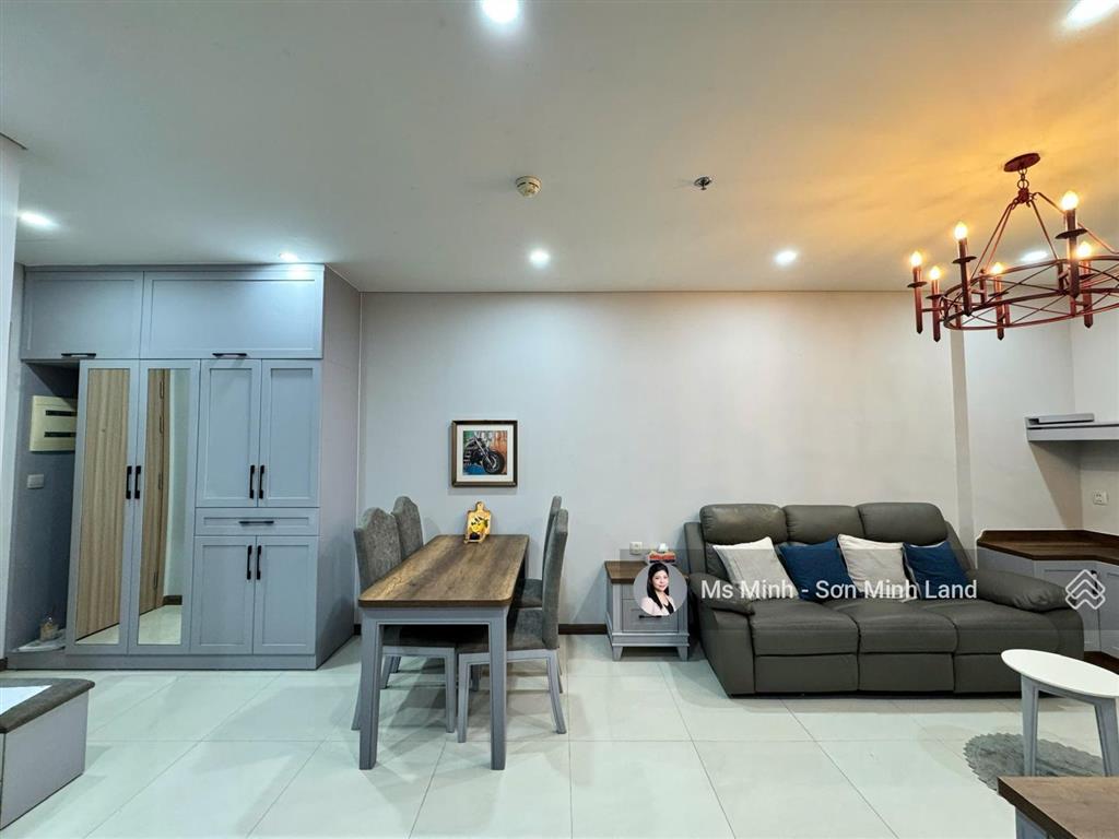 Cho thuê căn 1pn (57m2) nhà mới đẹp  trống sẵn giá tình cảm tại hà đô centrosa. sơn minh land