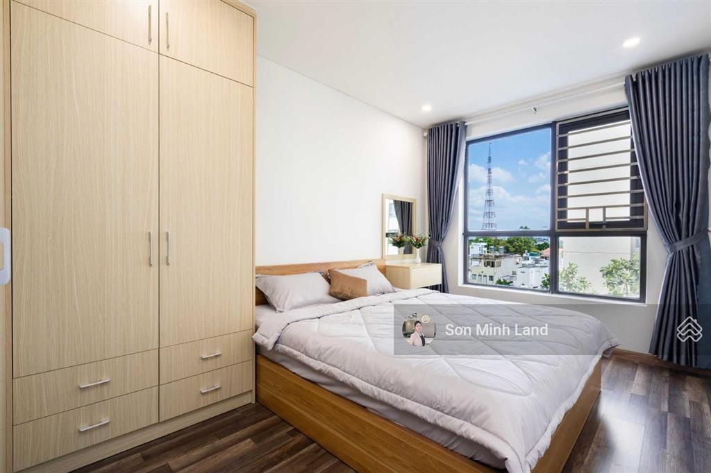 Kẹt tiền bán gấp căn 1pn plus (61m²)  full nội thất  tầng đẹp tại hà đô centrosa. sơn minh land