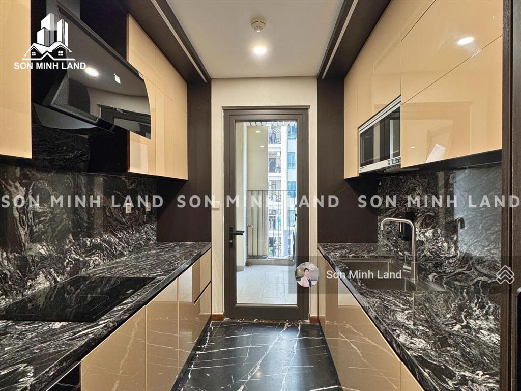 Chuyển nhượng căn góc 2pn+đn (107m2) nt cao cấp  view thoáng đẹp tại hà đô centrosa. sơn minh land