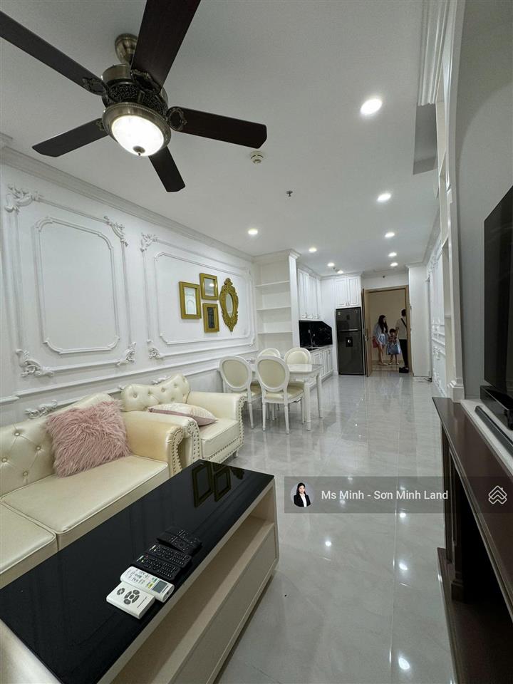 Chuyển nhượng căn 1pn+đn (61m²) tầng đẹp  view hồ bơi  nội thất đẹp tại hà đô. sơn minh land