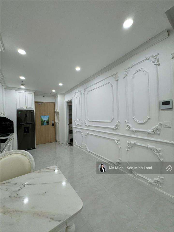 Chuyển nhượng căn 1pn+đn (61m²) tầng đẹp  view hồ bơi  nội thất đẹp tại hà đô. sơn minh land