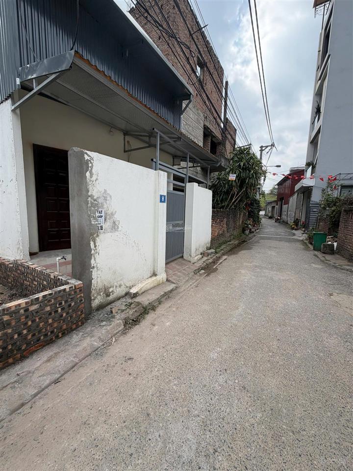 Bán đất đông dư, 105 triệu / m2, 88 m², chính chủ view đẹp đường thông
