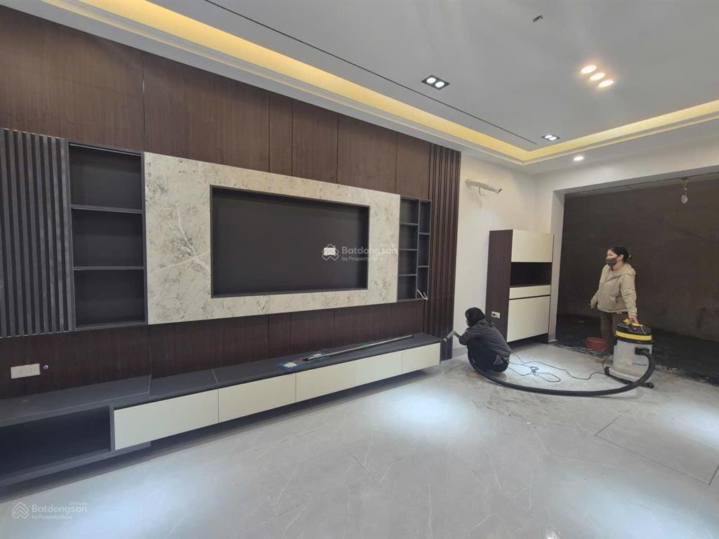 Chính chủ bán nhà riêng 33.7m2 tại đường ngô xuân quảng, 8 tỷ thiết kế đẹp 5 tầng