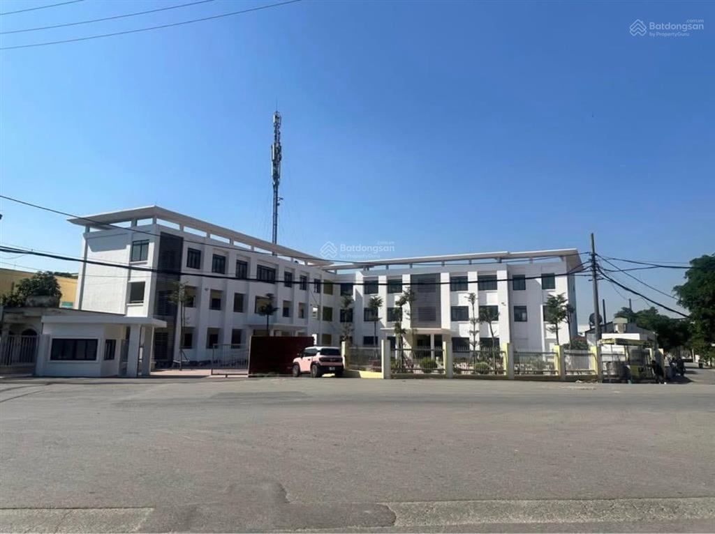 Bán đất tại kiên thành, 3,9 tỷ, 30 m2, mặt tiền 4.4m, hướng đông bắc cách 10m ra trục chính