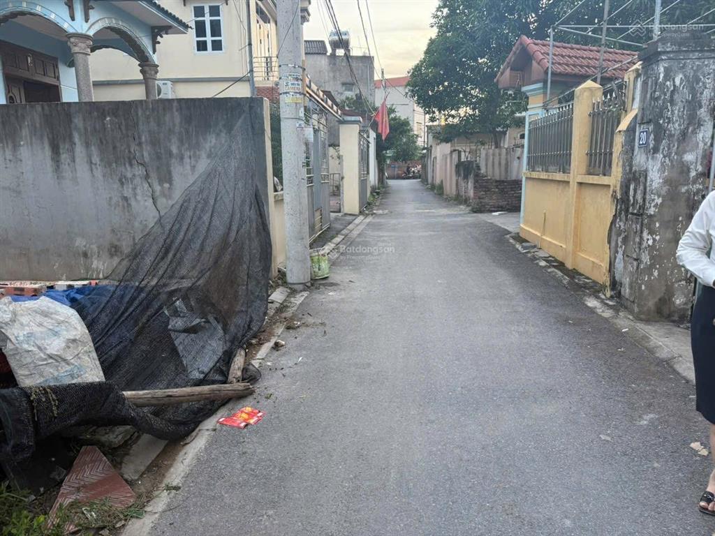 Bán đất tại cửu việt 2, giá 6,15 tỷ, 41 m2, chính chủ đẹp, nhiều tiện ích ngõ thông