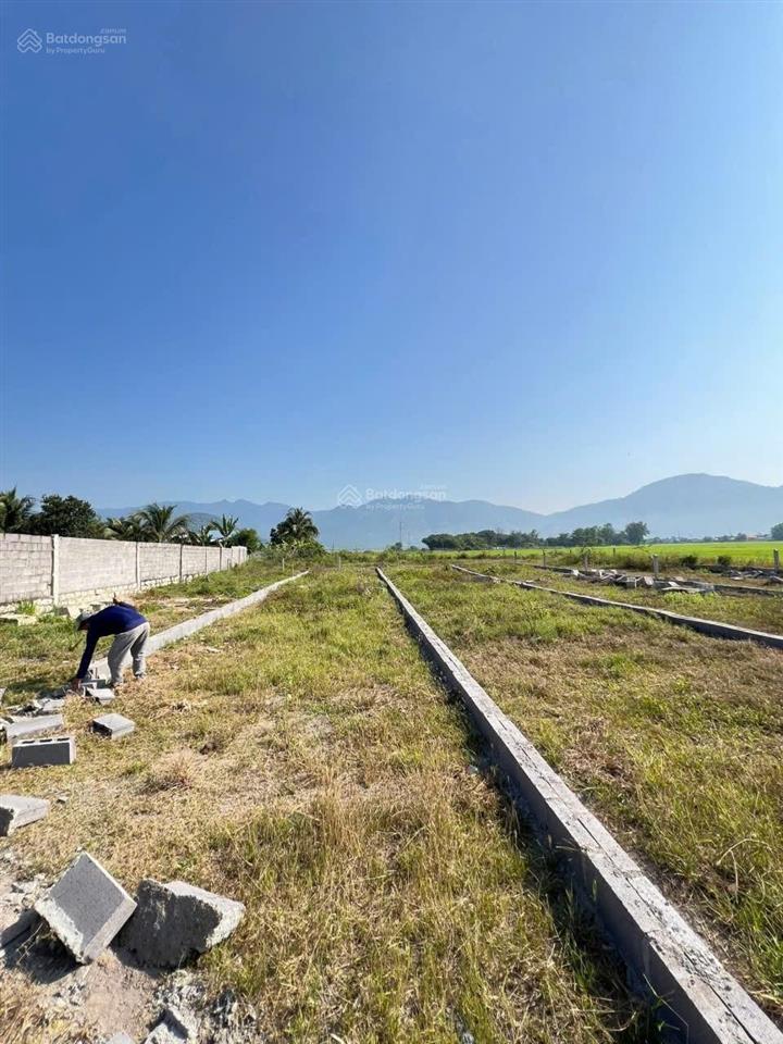 Cần tiền cắt bán lô đất tâm huyết 190m2 thổ cư mặt đường nhà vuông xã diên điền