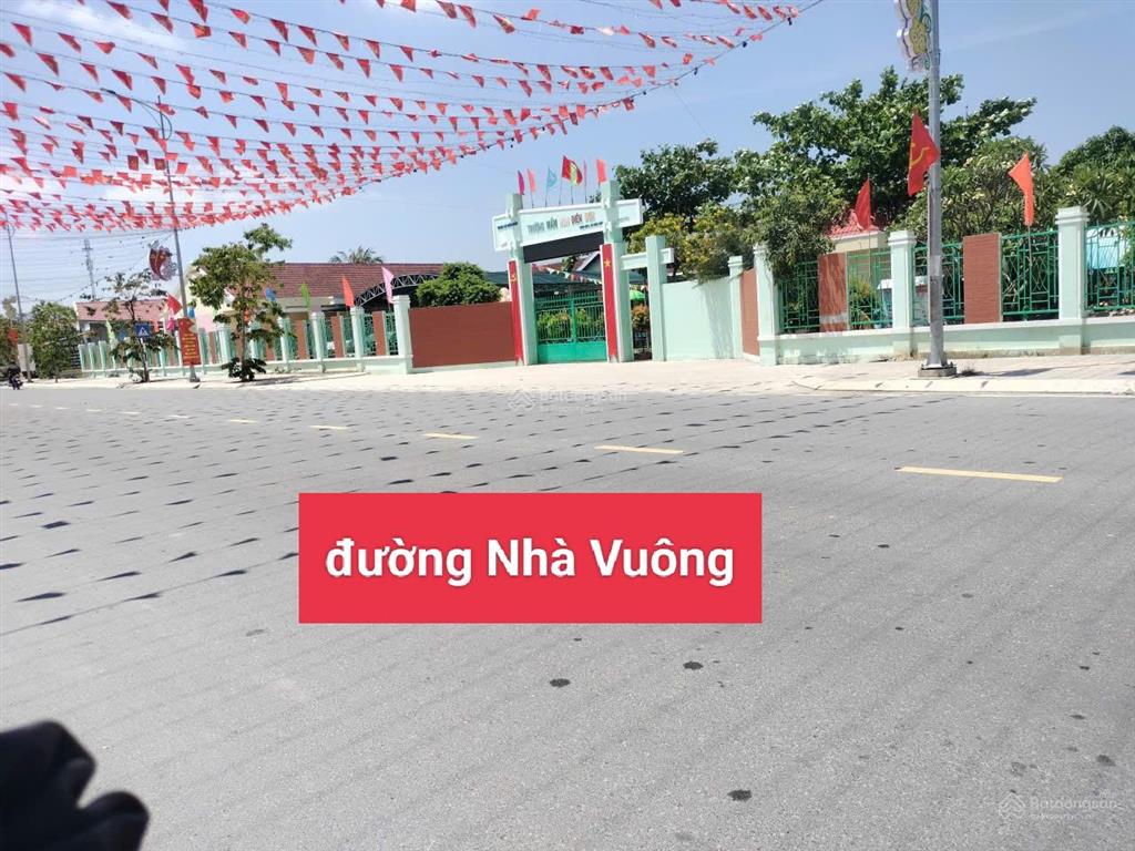 Kẹt ngân hàng hạ gấp 200 triệu lô đất 180m2 mặt đường hl50a (nhà vuông)  diên điền