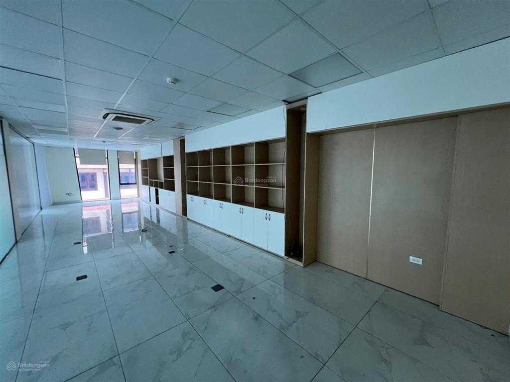 Chính chủ cho thuê căn góc mặt phố tú mỡ 7 tầng. diện tích 1000m2 sàn sử dụng  0942 330 ***