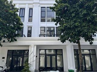 Chính chủ bán căn liền kề hướng tây giá 27,xtỷ view thoáng trực diện biệt thự dự án louis hoàng mai