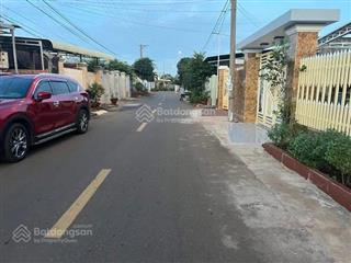 Cần bán lô đất mặt tiền huyền trân công chúa, gần chợ đất đỏ