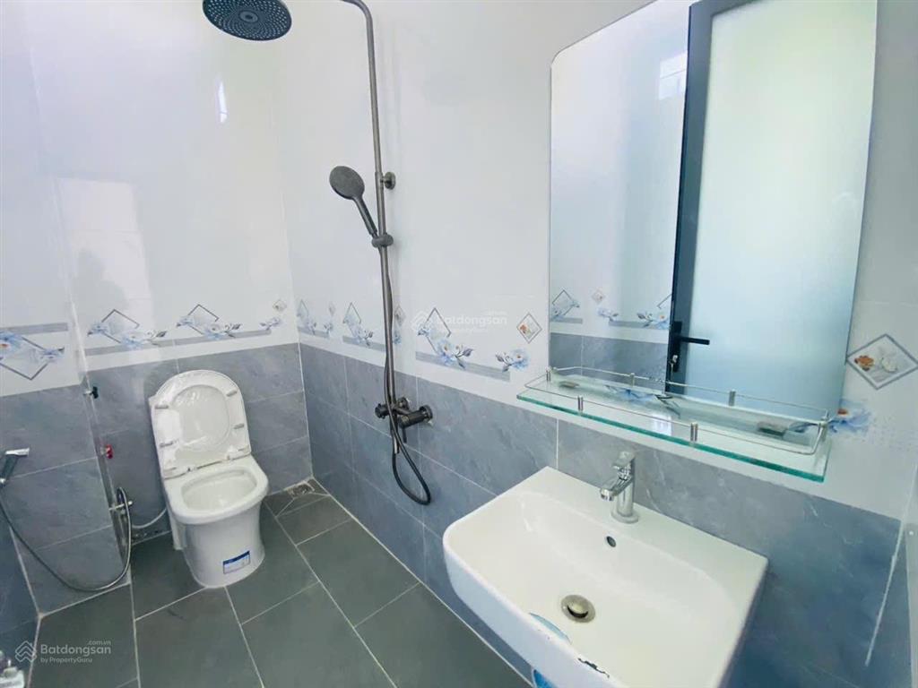 Bán nhà 1 lầu 1 triệt thị trấn đất đỏ đường lê thánh tông