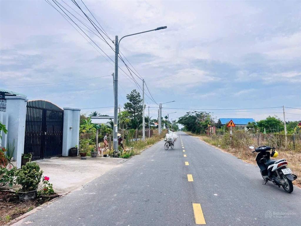 522m² đất ở 120m² mặt tiền ngang 15m, sâu 35m, đất thị trấn phước hải  biển phước hải  brvt