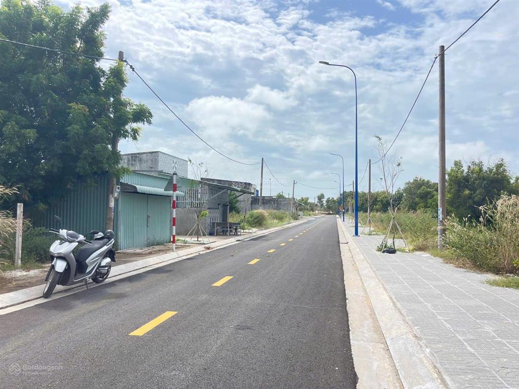 Bán đất tái định cư lê lai đi bộ ra biển phước hải