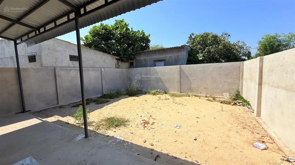 Bán nhà còn mới 256m2 lộc an  đi bộ ra biển lộc an  đất đỏ
