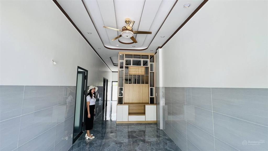 Nhà đẹp thiết kế hiện đại view hồ bút thiền mát mẻ