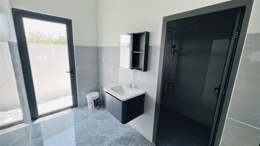 Nhà đẹp thiết kế hiện đại view hồ bút thiền mát mẻ