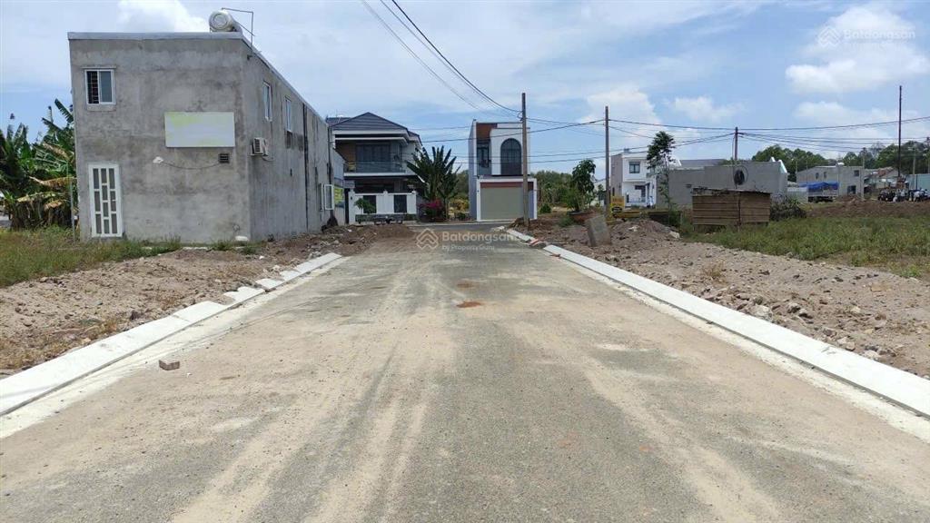 Hàng hot! đầu tư sinh lời. 128m2 full thổ cư đất tái định cư thị trấn đất đỏ. chỉ 1,1 tỷ