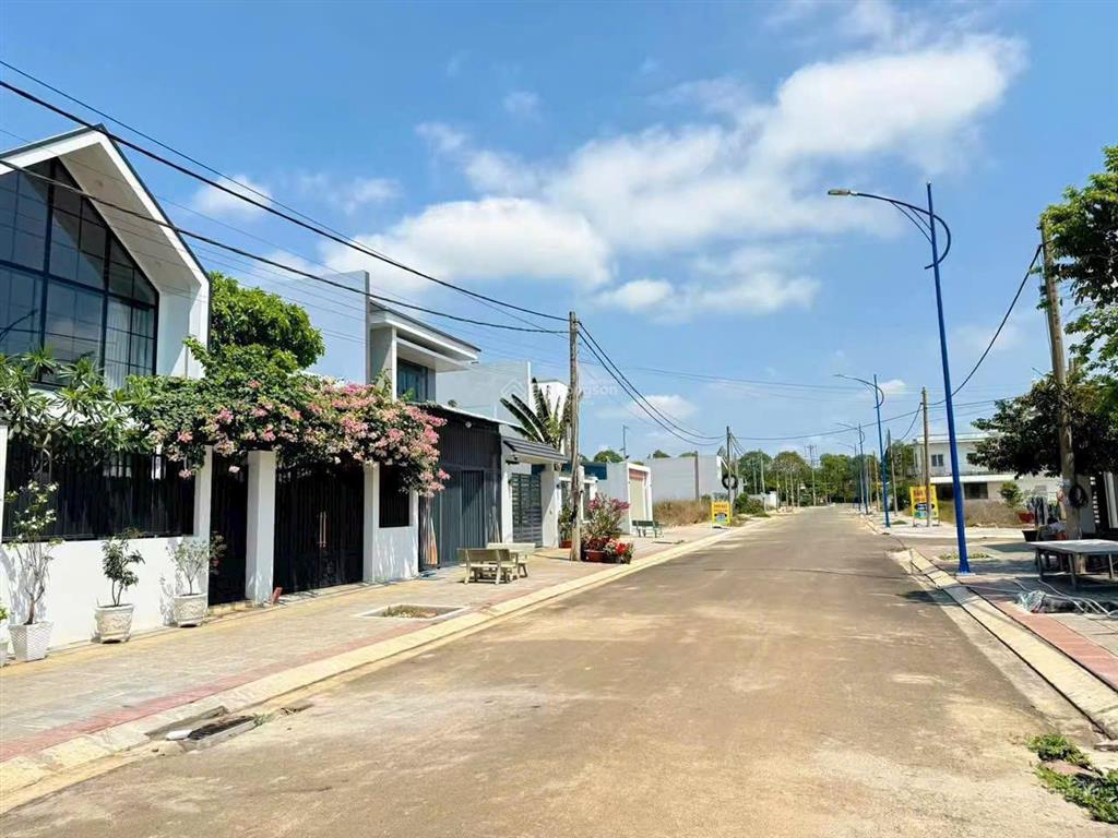 Hàng hot! đầu tư sinh lời. 128m2 full thổ cư đất tái định cư thị trấn đất đỏ. chỉ 1,1 tỷ