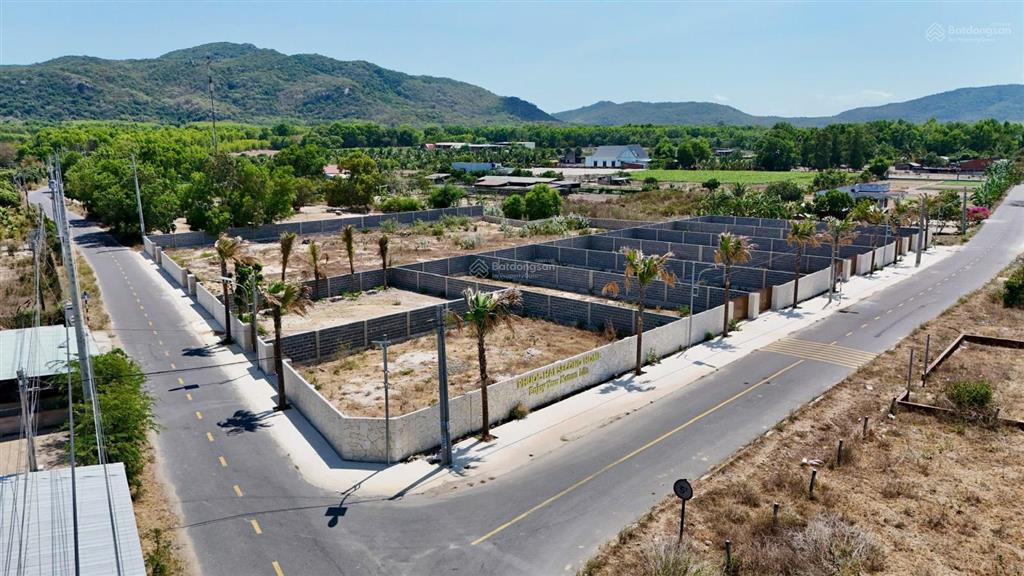 Thị trấn phước hải  cách biển chỉ 4km  view núi siêu đẹp