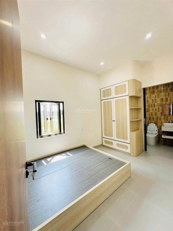 Chỉ 1 tỷ 479 triệu nhà đẹp diện tích 105m, nội thất cơ bản, nhận chìa khóa vào ở ngay