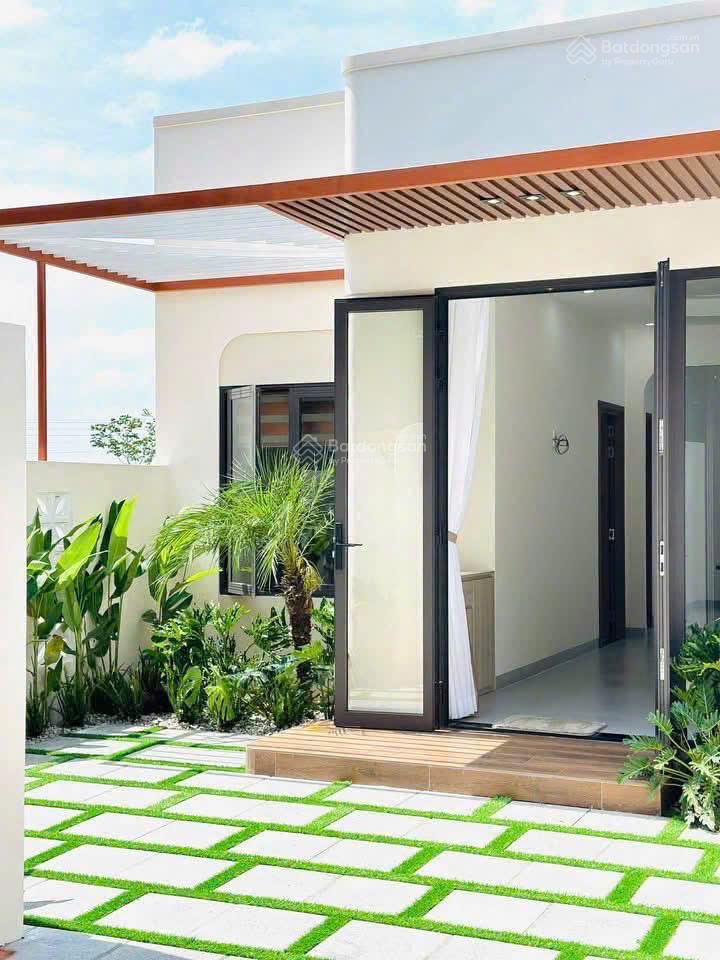 Chỉ 1 tỷ 479 triệu nhà đẹp diện tích 105m, nội thất cơ bản, nhận chìa khóa vào ở ngay