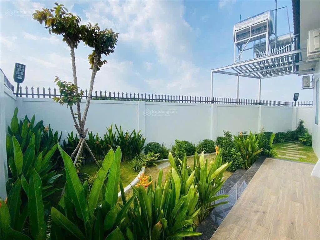 Căn nhà vườn siêu đẹp xã đất đỏ  tp hcm, diện tích 312m, giá 3,2 tỷ