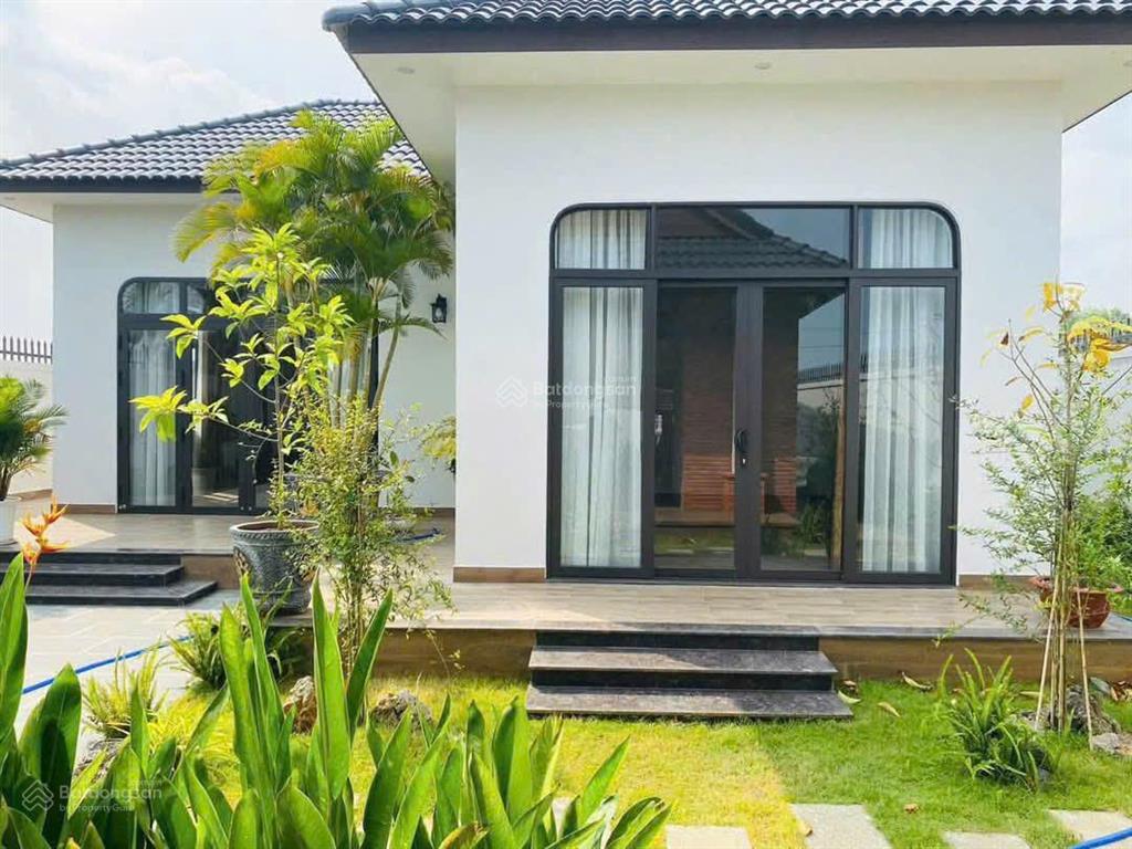 Căn nhà vườn siêu đẹp xã đất đỏ  tp hcm, diện tích 312m, giá 3,2 tỷ
