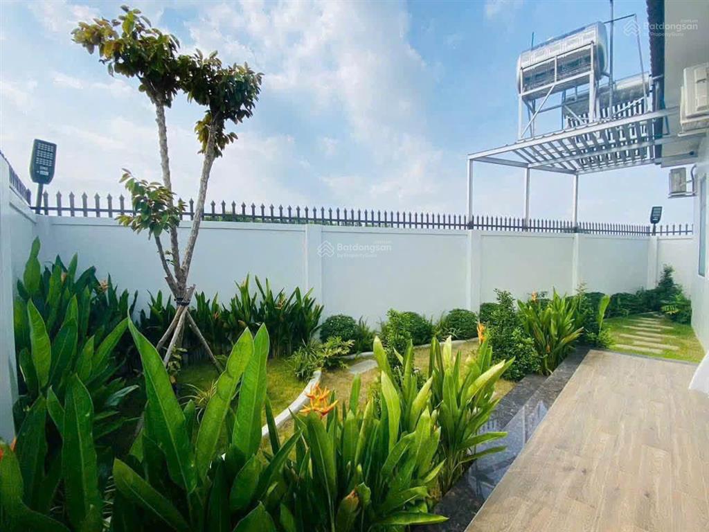 Bán nhà gần khu công nghiệp đất đỏ, diện tích 175m, giá nhỉnh tỷ