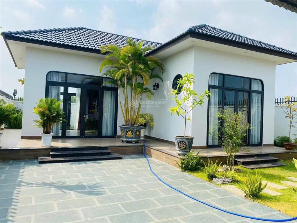 Bán nhà gần khu công nghiệp đất đỏ, diện tích 175m, giá nhỉnh tỷ