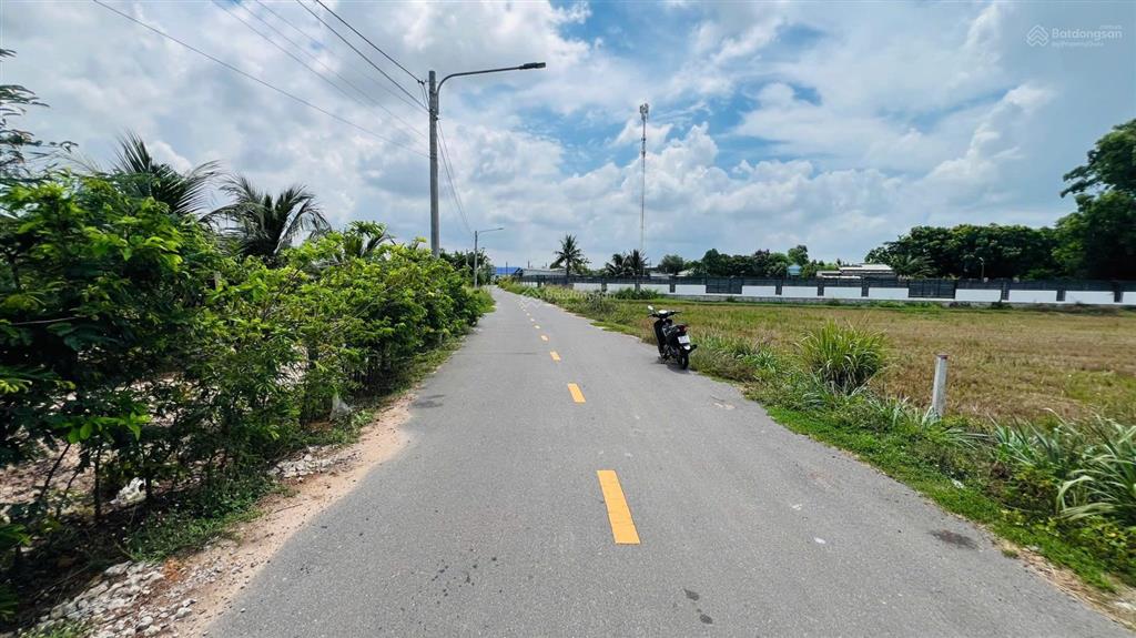 Cần tiền bán gấp lô đất gần biển phước hải