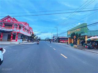 Lô đất mặt tiền dt 233m  trục chính lộc an  hồ lồ  đi bộ ra biển lộc an