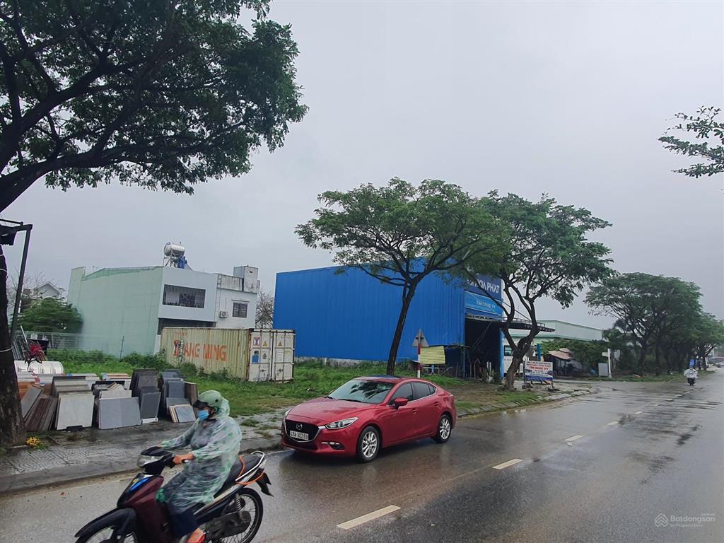 Cặp đất nguyễn tất thành 210m² cách bãi tắm liên chiểu đà nẵng 500 mét, chỉ 13,8 tỷ