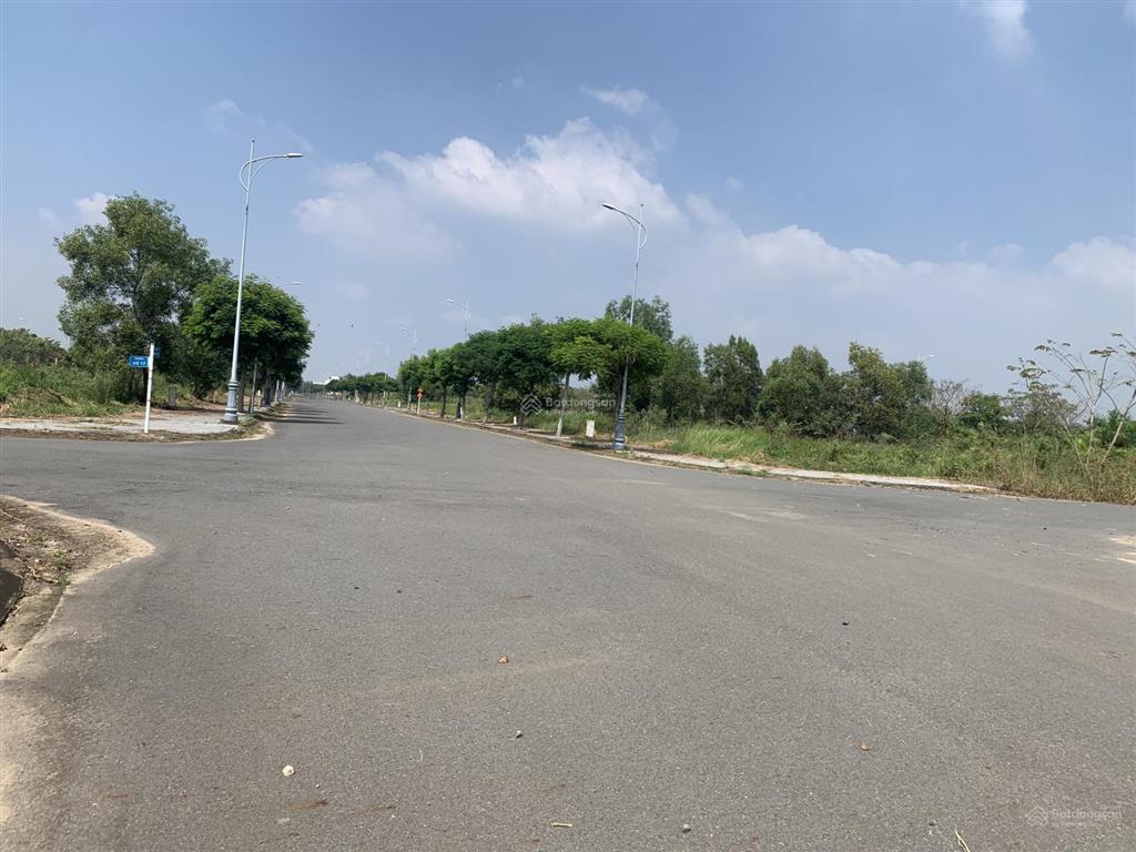 Bán nền biệt thự đồi 25x38m full thổ  shr, 13tr/m2, biên hòa new city