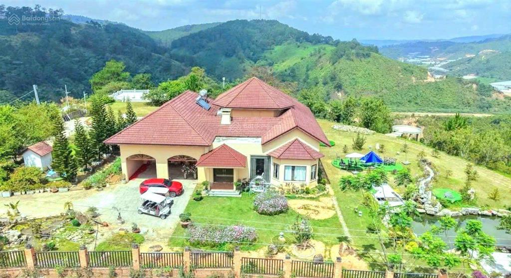 Biệt phủ nghỉ dưỡng vip ngoại ô đà lạt  vị trí đồi cao view triệu đô  1ha  40tỷ