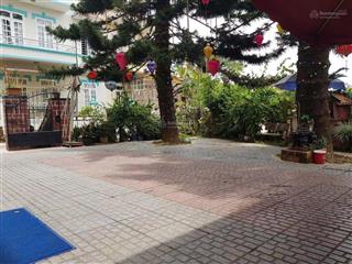 Hot! căn biệt thự góc 2 mặt tiền hẻm 6m đường phạm hồng thái đà lạt  cách đường chính 1 căn nhà