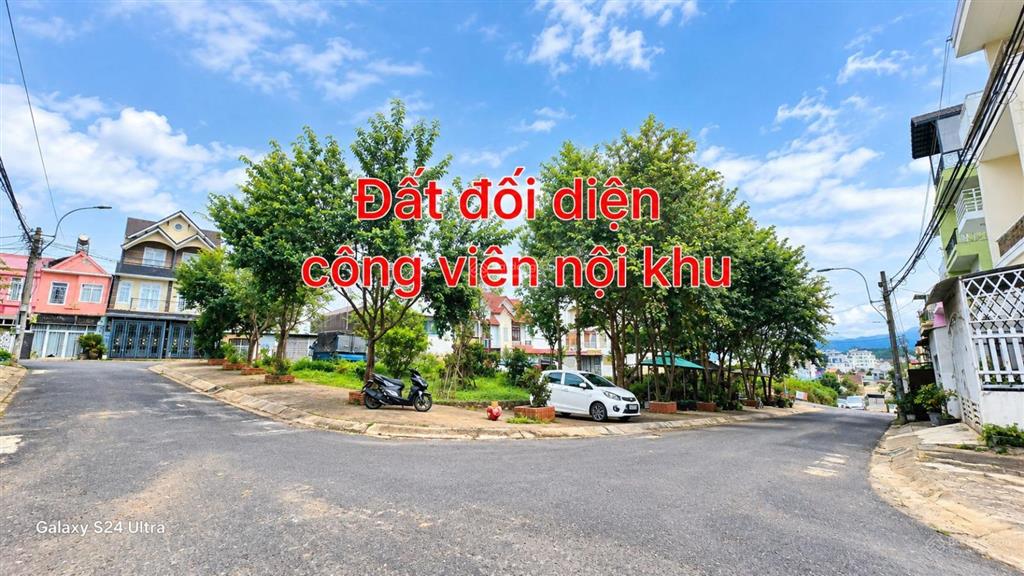 Bán nhanh! đất biệt thự kqh trần anh tông p. 8 đà lạt  cách hồ xuân hương 2 km  10,2 tỷ