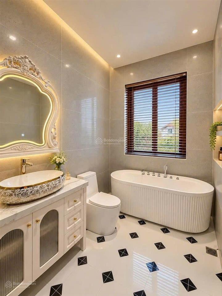 Villa sân vườn view thoáng đẹp  trịnh hoài đức, đà lạt  226m2  13,5 tỷ