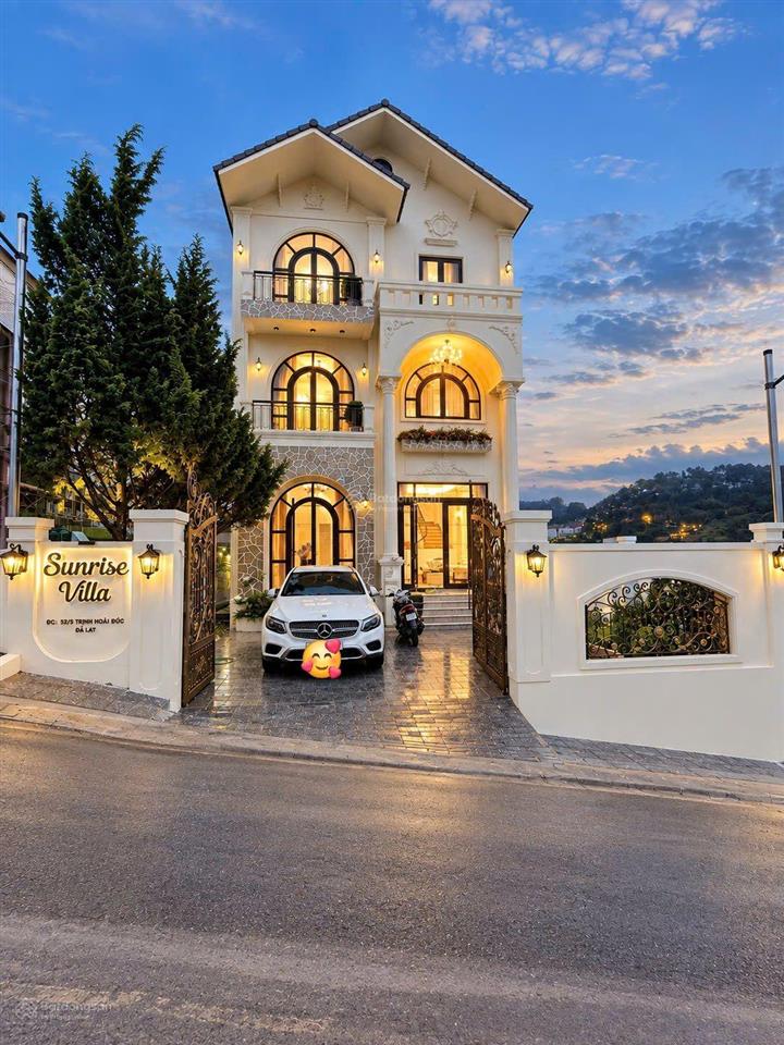 Villa sân vườn view thoáng đẹp  trịnh hoài đức, đà lạt  226m2  13,5 tỷ