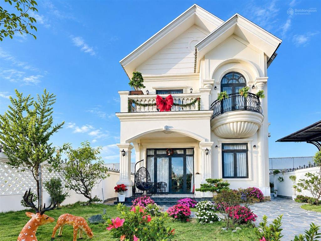 Villa ngô tất tố, đà lạt  gần kdl thung lũng tình yêu  201,5m2  12 tỷ