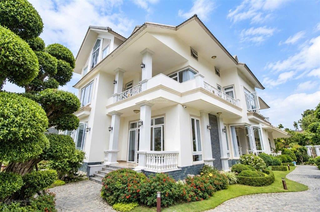 Siêu phẩm! biệt thự nghỉ dưỡng 3 mặt tiền  đinh tiên hoàng đà lạt  794 m2  110 tỷ