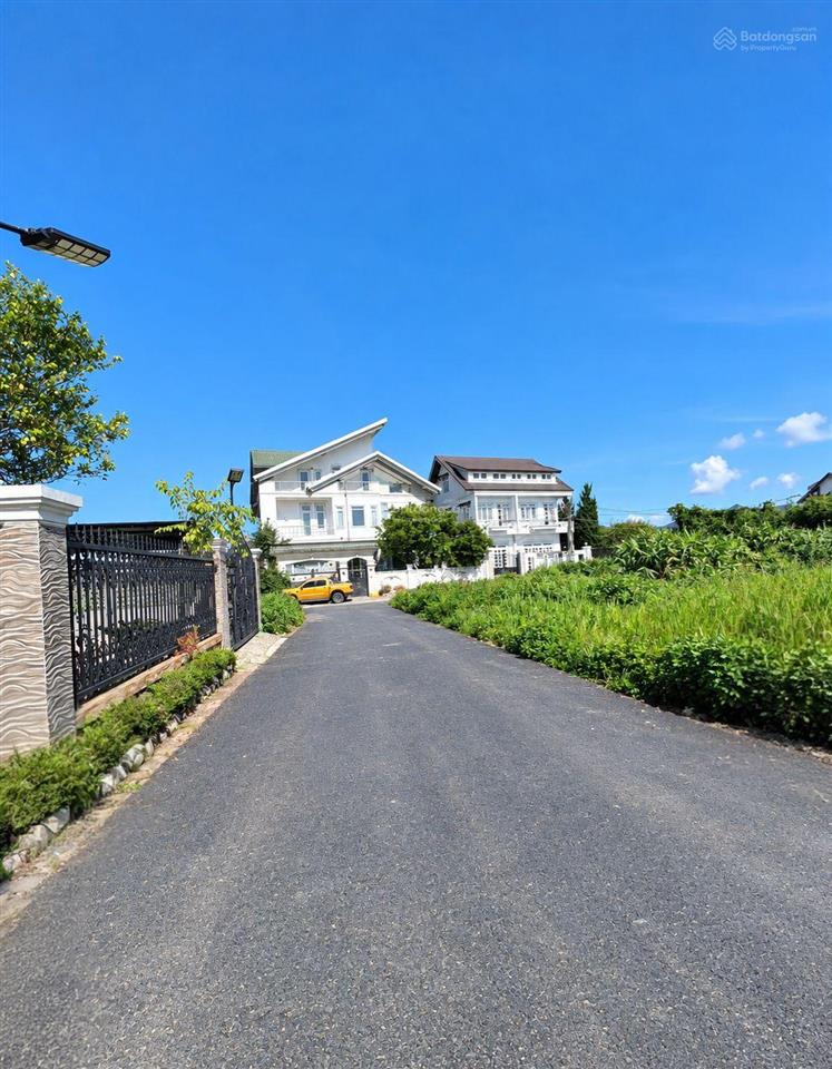 202 m2 | ngang 10m | 8,7 tỷ | ngô tất tố, đà lạt  gần kdl thung lũng tình