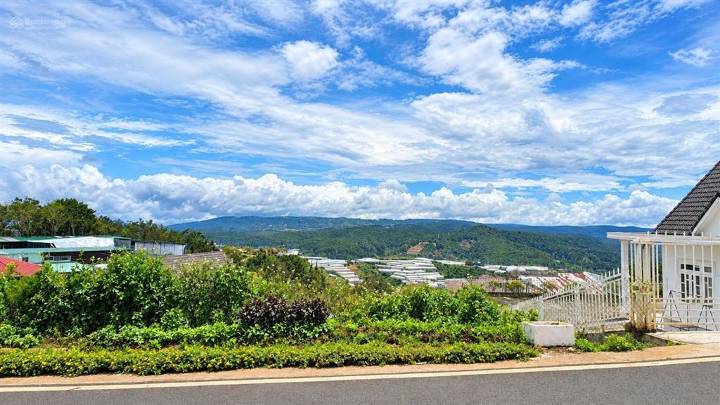 Ngộp! 17 tỷ xuống 12 tỷ| 1270m2 (300m2 thổ cư)|mt 22 m| xuân thọ, đà lạt| view rừng thông săn mây.