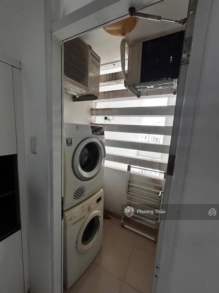 Bán căn hộ 3pn 3wc giá  7.85 tỷ view đẹp  0988 136 ***