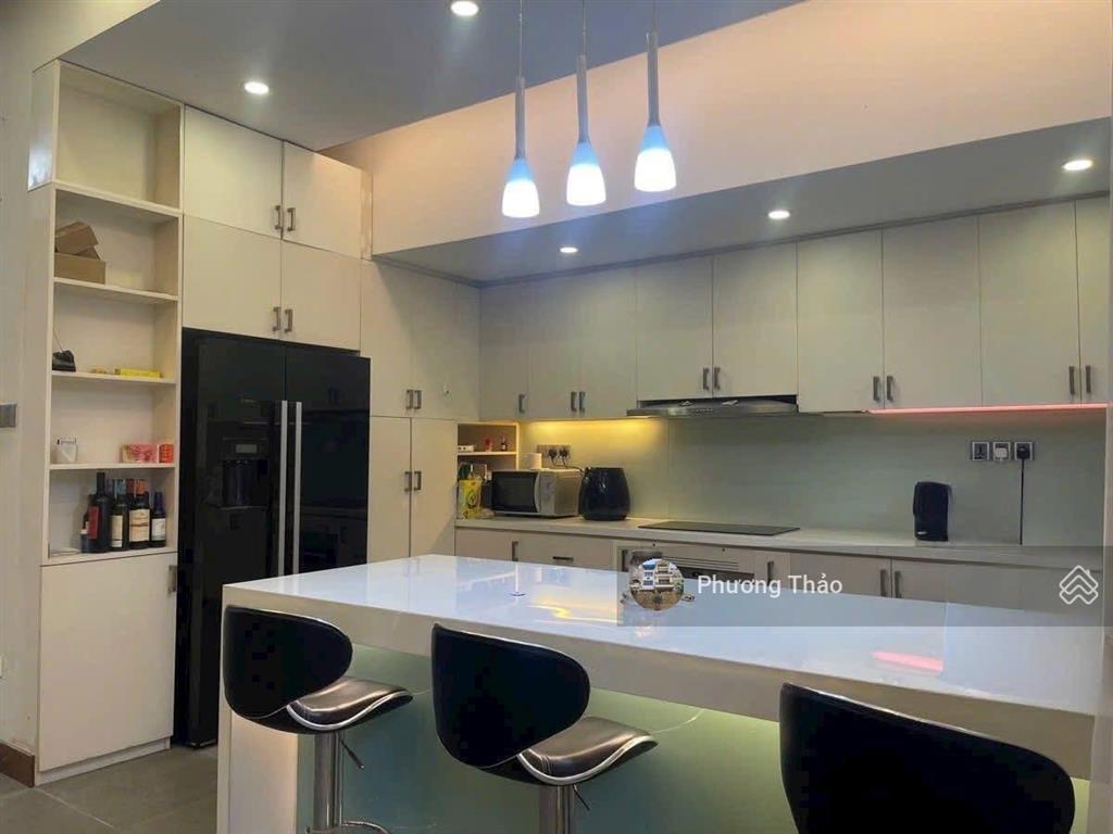 Chính chủ cần bán gấp biệt thự him lam view công viên, giá tốt.  0988 136 *** ms. thảo