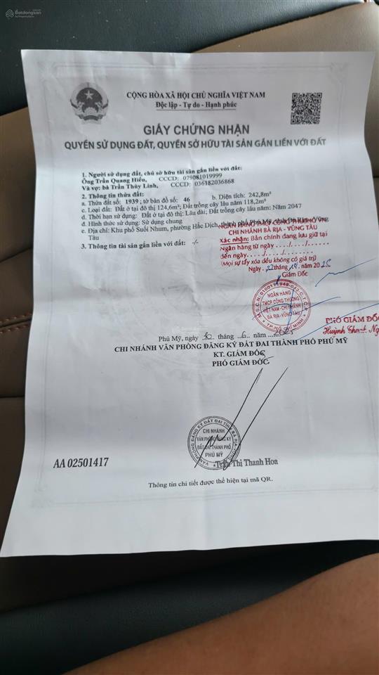 Lô góc ngã tư siêu đẹp  tại suối nhum  kinh doanh đa ngành nghề  đối diện công ty